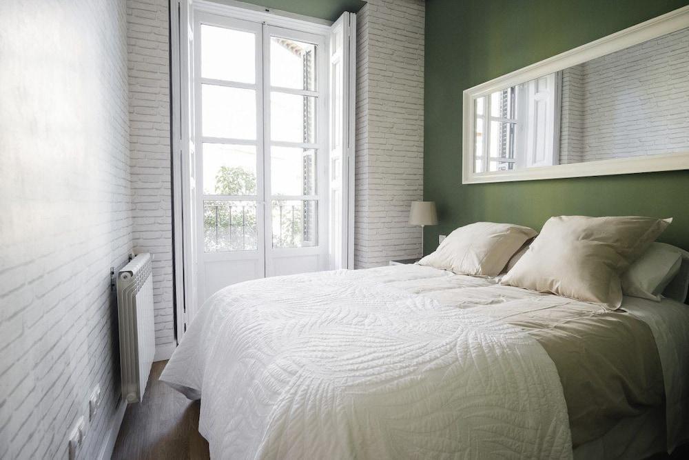 Habitat Apartments Latina Madri Exterior foto