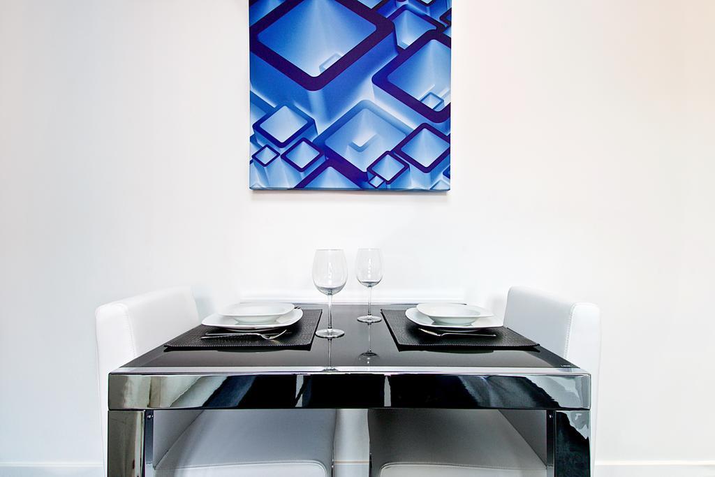 Habitat Apartments Latina Madri Quarto foto